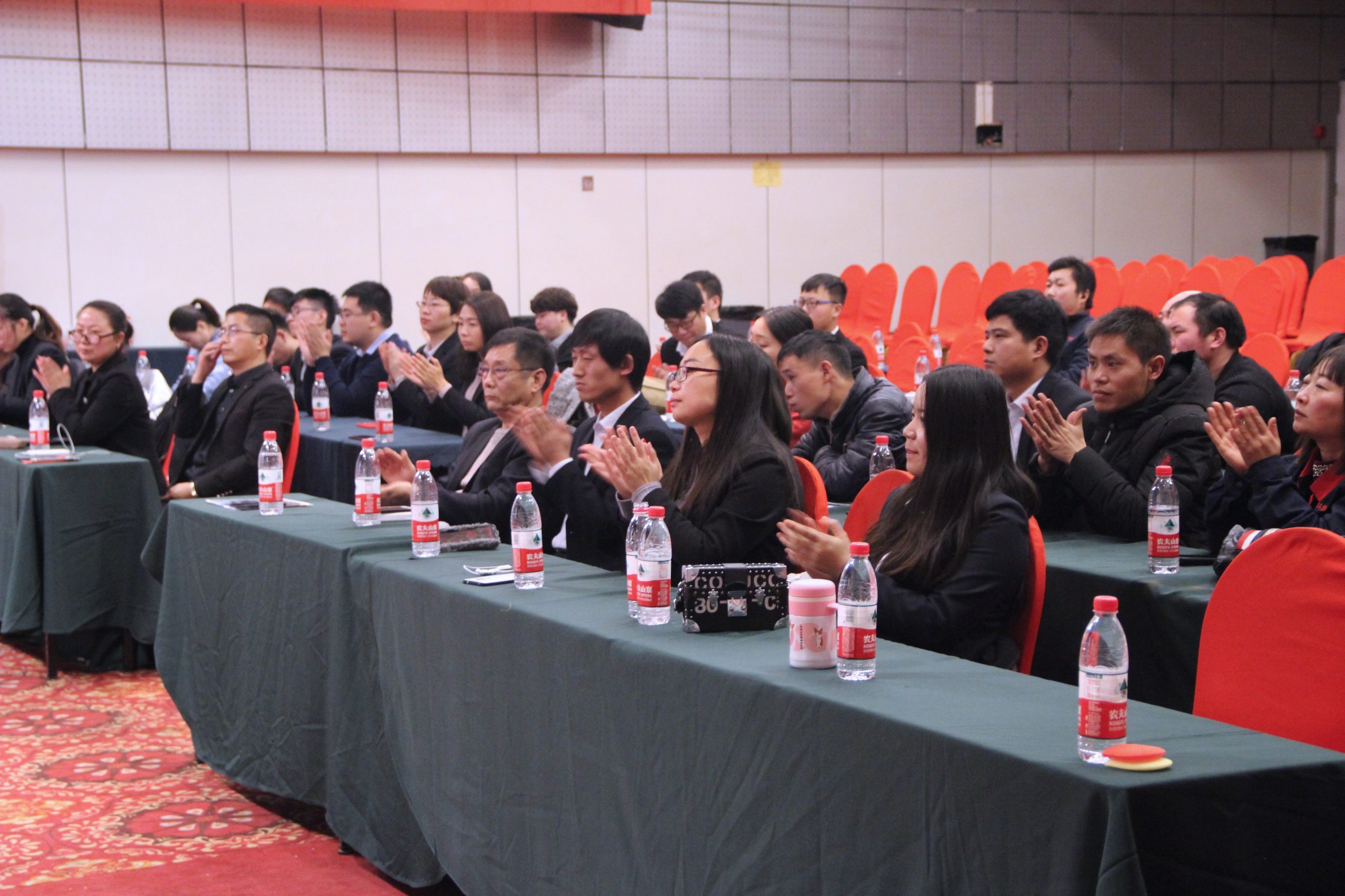 wĿ˛_̕D֮(zhn)Q(zhn)2019